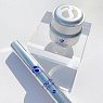 IS CLINICAL LIP POLISH